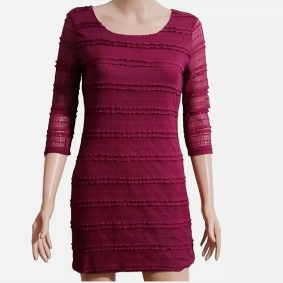 Forever 21 Red burgundy 3/4 Sleeve Round Neck Lace Bodycon Dress Size S - Picture 1 of 7